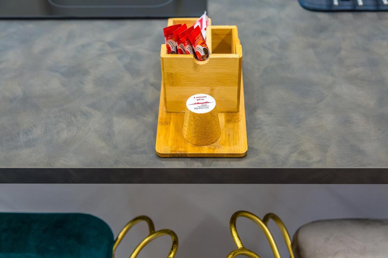 Golden Shell At Historical Center By Napoliapartments * Naples